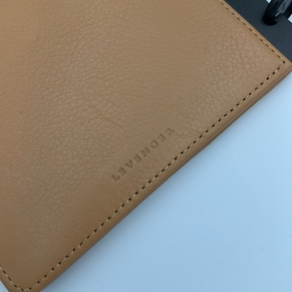 Levenger Circa Leather Foldover Notebook, junior size in saddle color no insert - Picture 3 of 8